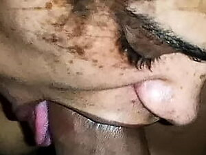 Fustigate Word-of-mouth vocation (Closeup)